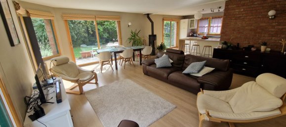 5 bedrooms Villa in Cysoing, France No. 362651 2