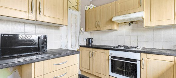 2 bedrooms Apartment in London, United Kingdom No. 8693 10