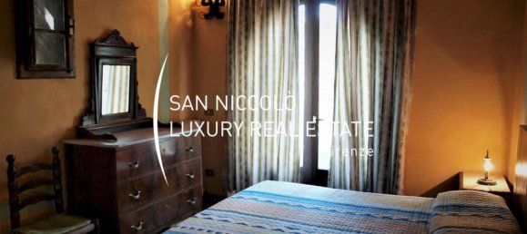 8 rooms House in Siena, Italy No. 196611 5