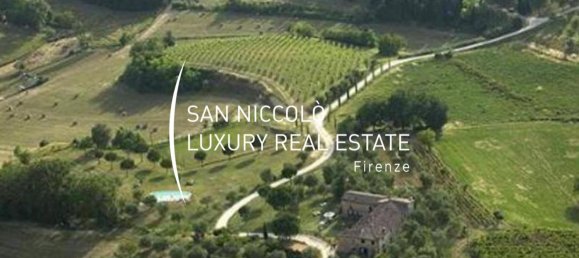 8 rooms House in Siena, Italy No. 196611 12