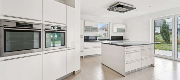 Villa de 5 habitaciónes en Hanover, Germany No. 228920 2