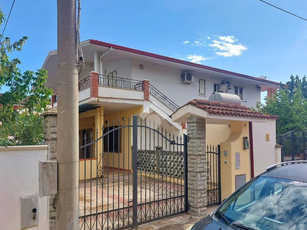 Apartamento T2 em Cutro, Italy N.º 310037