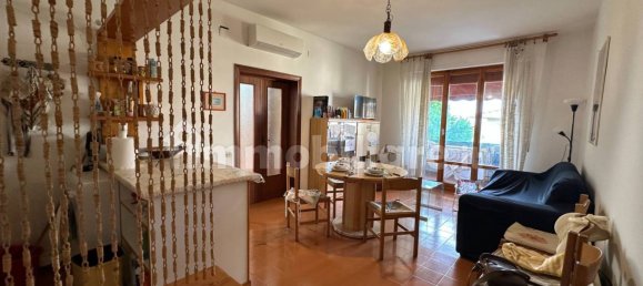 2 chambres Appartement à Rosignano Marittimo, Italy No. 352820 2