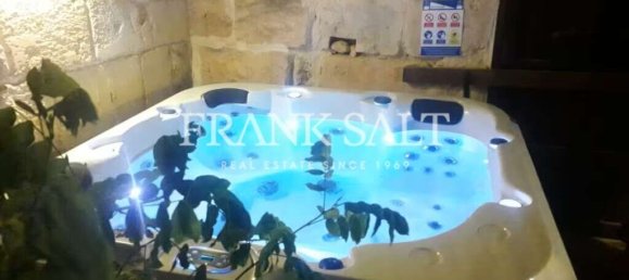 2 bedrooms Townhouse in Manikata, Malta No. 3010 10