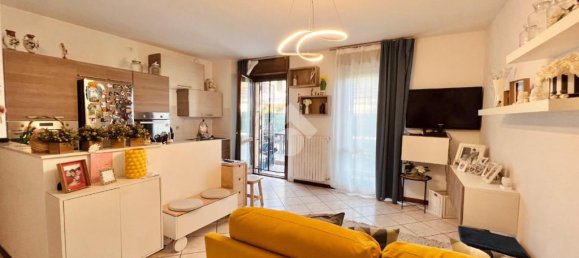 Apartamento de 2 dormitorios en Caravaggio, Italy No. 381068 6