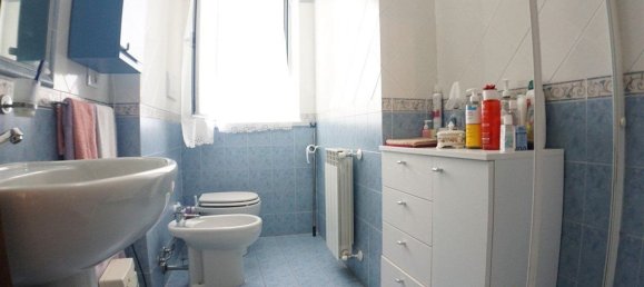 3 Schlafzimmer Wohnung in Carrara, Italy, Nr. 313989 12