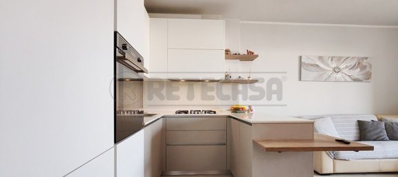 Квартира с 2 спальнями в Бассано дель Граппа, Италия № 351699 10