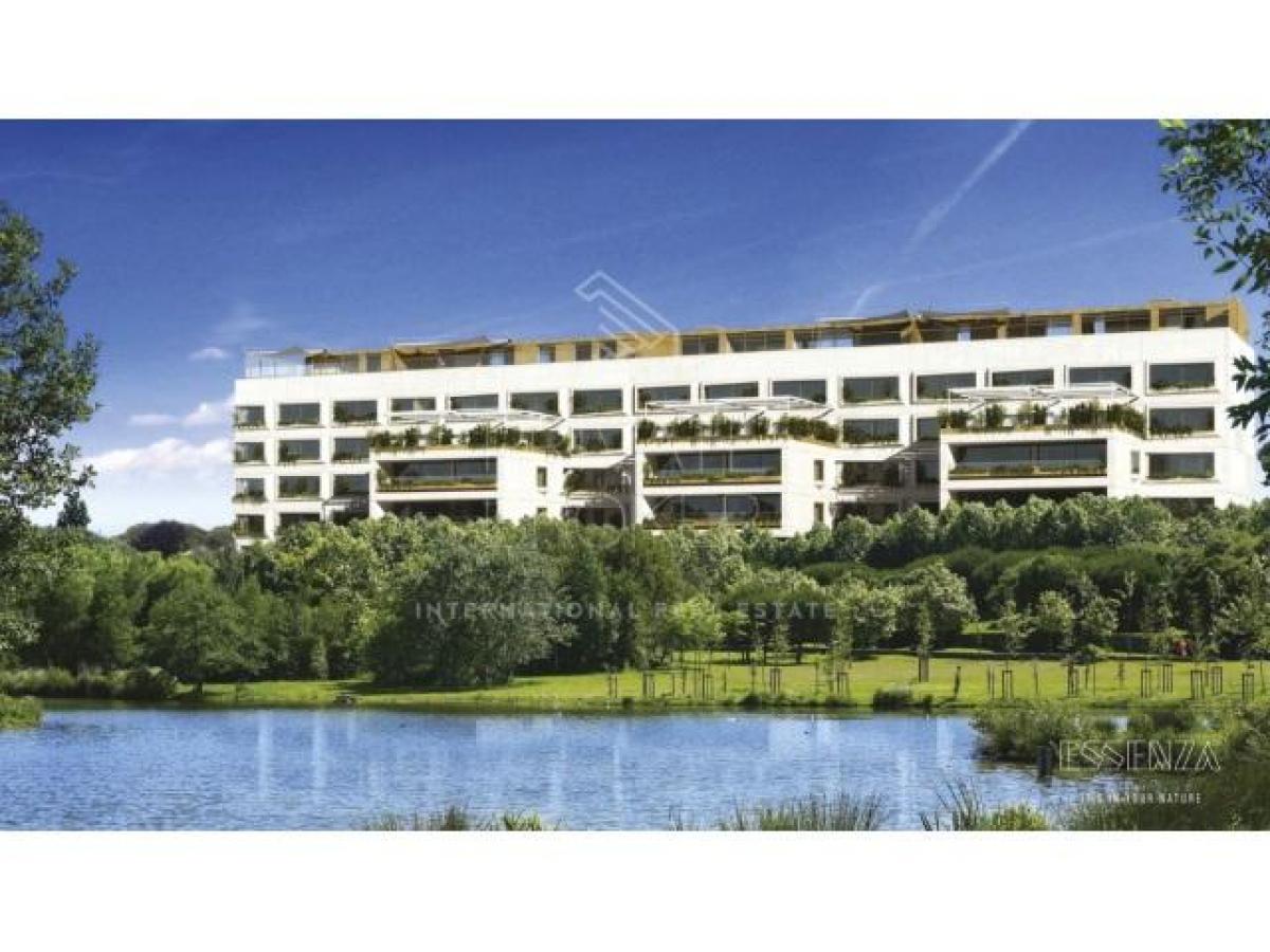 5 bedrooms Apartment in Porto, Portugal No. 5402