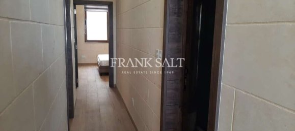 3 bedrooms Apartment in Ghajnsielem, Malta No. 5849 10