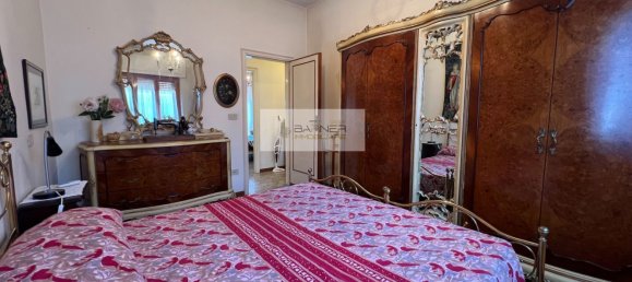 6 Schlafzimmer Doppelhaus in Camaiore, Italy, Nr. 380233 16