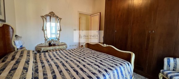 6 Schlafzimmer Doppelhaus in Camaiore, Italy, Nr. 380233 8