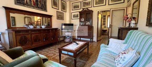 6 Schlafzimmer Doppelhaus in Camaiore, Italy, Nr. 380233 17