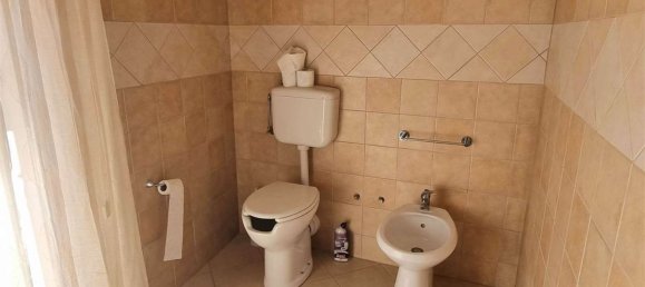 4 bedrooms House in Serradifalco, Italy No. 372106 11