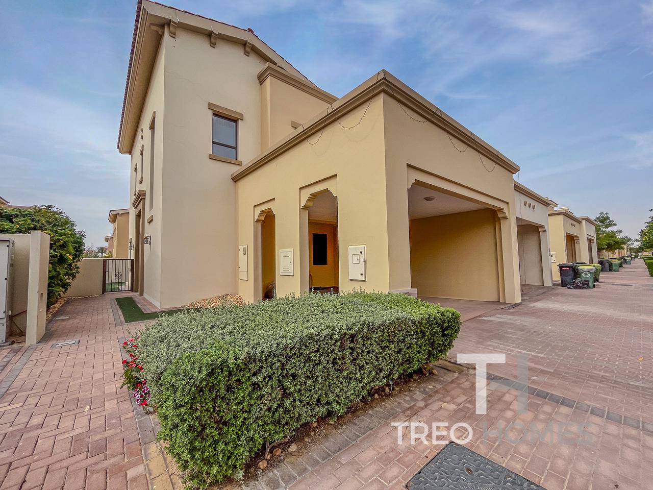 3 bedrooms Villa in Reem, UAE No. 28570