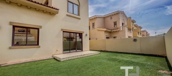 3 bedrooms Villa in Reem, UAE No. 28570 2