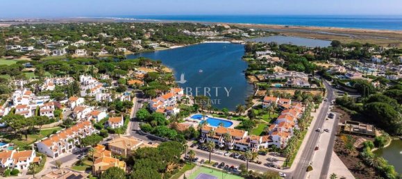 2 Schlafzimmer Doppelhaus in Almancil, Portugal, Nr. 230528 26