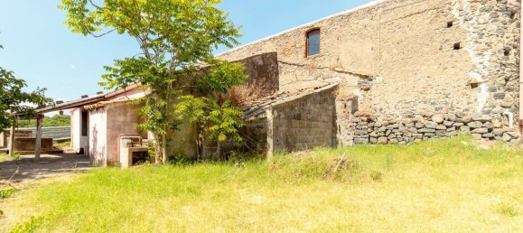 Casa de 4 dormitorios en Milo, Italy No. 331560 8