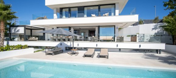 4 غرف نوم فيلا في Marbella, Spain رقم 53403 26