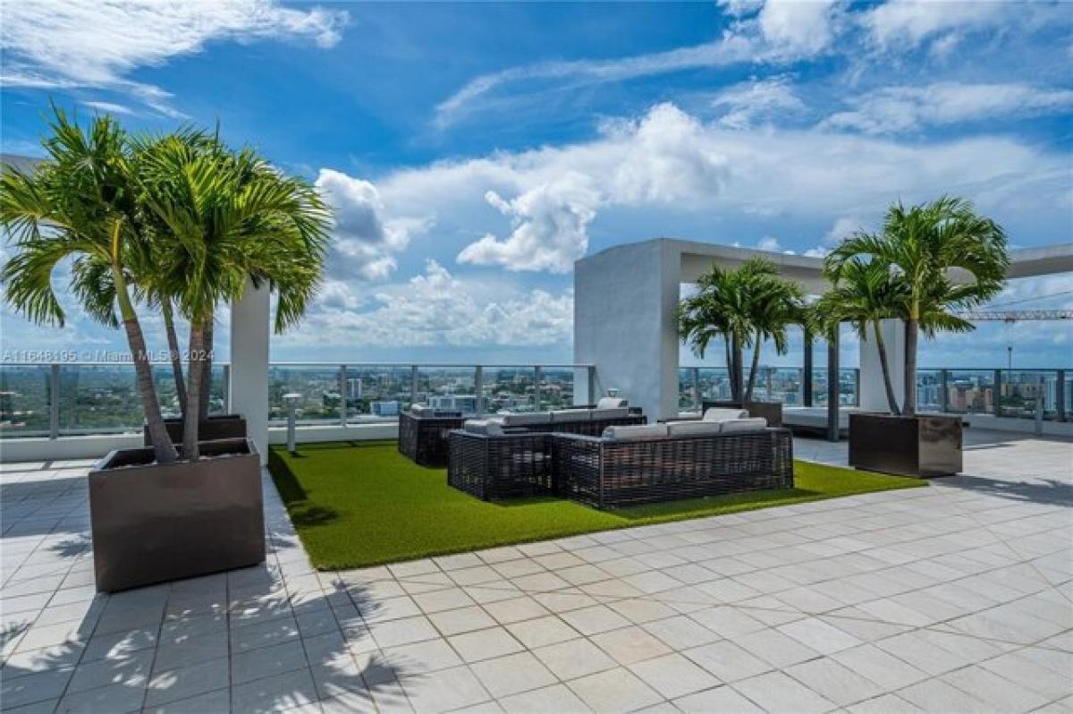 3 bedrooms House in Miami, USA No. 303321