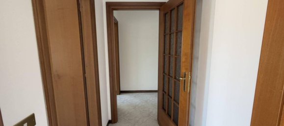 1 غرف نوم شقة في L'Aquila, Italy رقم 293636 17