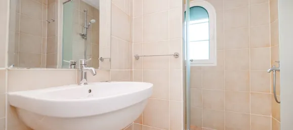 Вилла с 2 спальнями в Jumeirah Village Triangle, ОАЭ № 106196 10