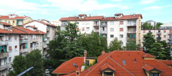 Квартира с 3 спальнями в Триест, Италия № 129893 18