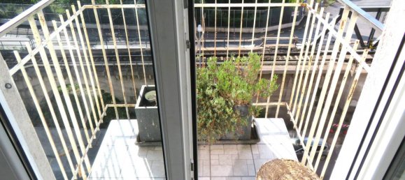 Квартира с 3 спальнями в Триест, Италия № 129893 25