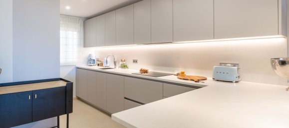 3 chambres Penthouse à Estepona, Spain No. 147462 6