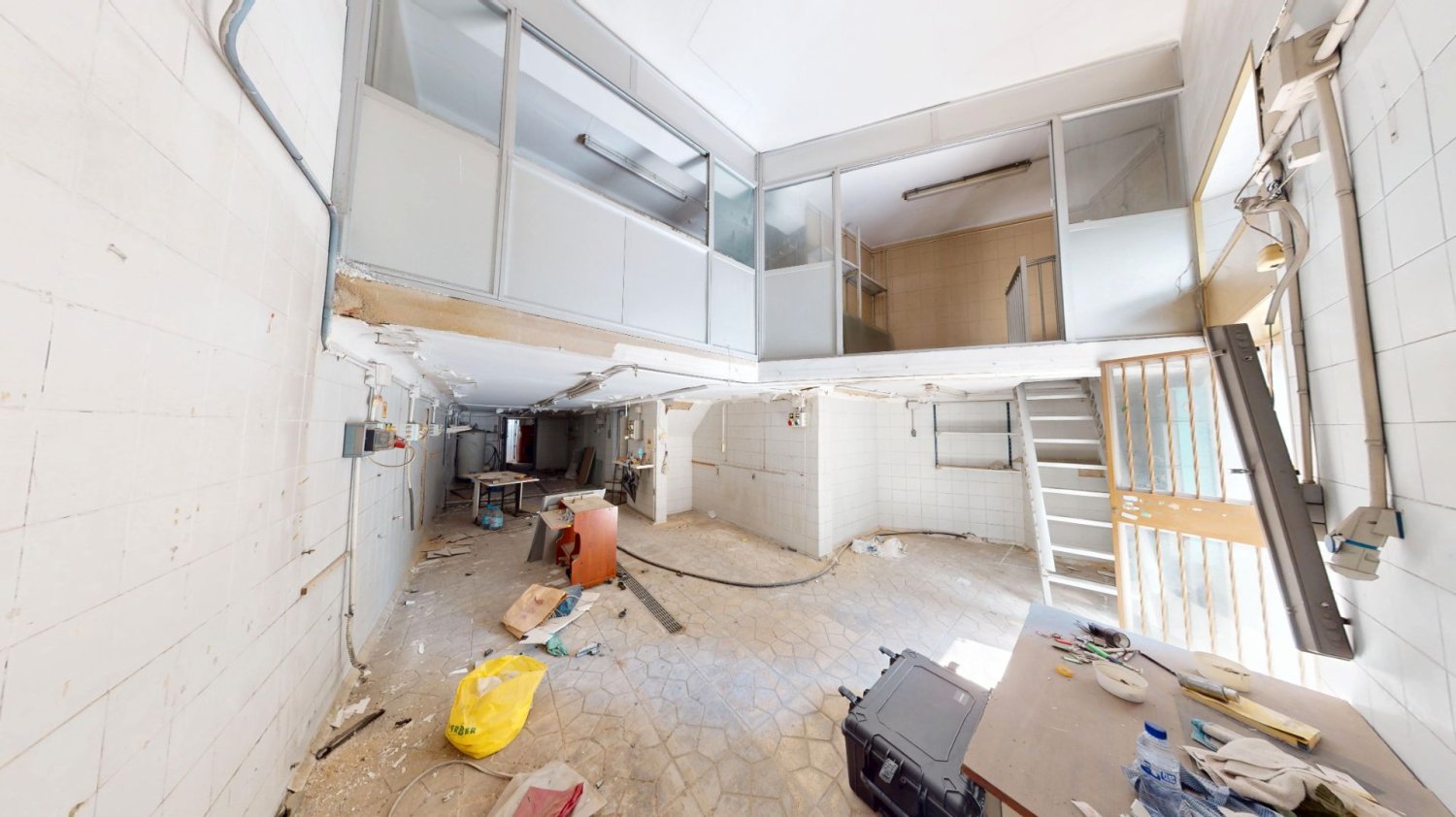 Gewerbliche Immobilie in Alicante, Spain 76m², Nr. 160903