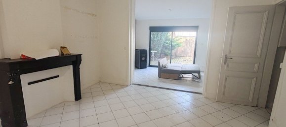 10-Zimmer Gebäude in Valenciennes, France, Nr. 70050 16