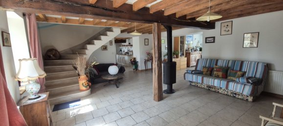 4 bedrooms House in Mezieres-lez-Clery, France No. 282728 3