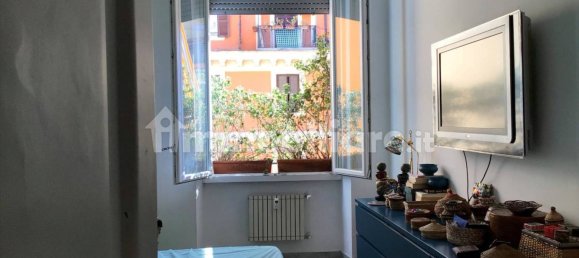 Квартира с 2 спальнями в Рим, Италия № 377266 10