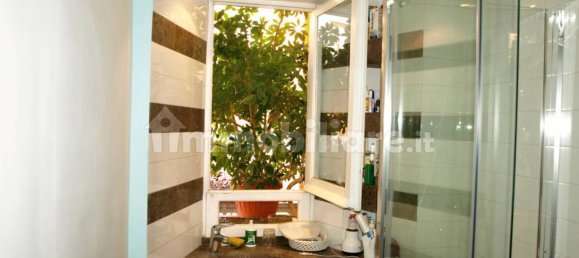 Квартира с 2 спальнями в Рим, Италия № 377266 15