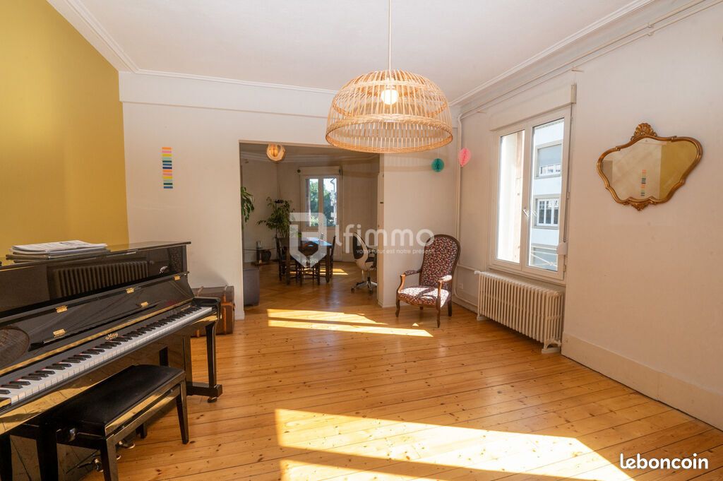 3 Schlafzimmer Wohnung in Strasbourg, France, Nr. 43601