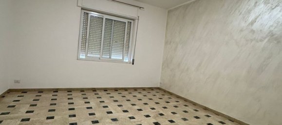 5 rooms Apartment in Vittoria, Italy No. 276633 6