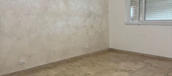 5 rooms Apartment in Vittoria, Italy No. 276633 3
