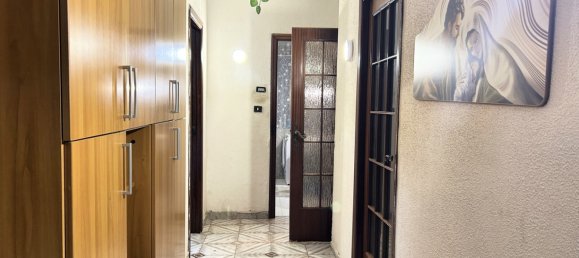 5غرفة شقة في Naples, Italy رقم 57157 18