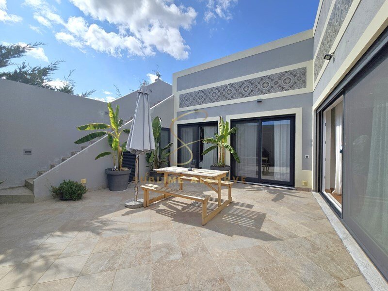 Villa T2 em Odiáxere, Portugal N.º 195003