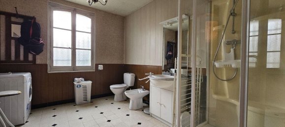 4 Schlafzimmer Schlösser in Crepy, France, Nr. 216945 22