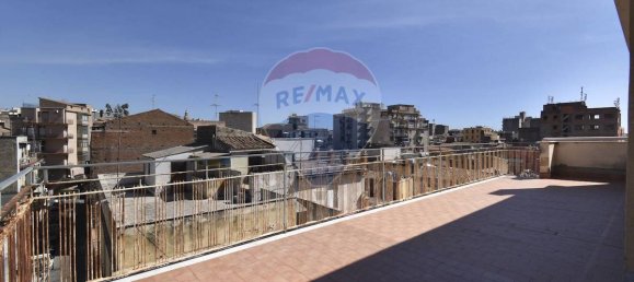 3 غرف نوم بانتهاوس في Catania, Italy رقم 329275 15