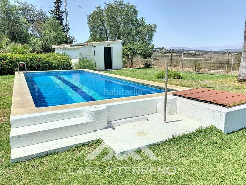 337m² Commercial property in Torre del Mar, Spain No. 243419