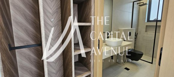 5 bedrooms Villa in Yas Island, UAE No. 31750 11