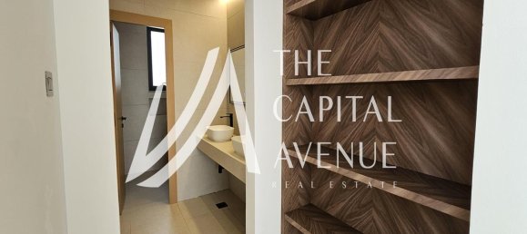 5 bedrooms Villa in Yas Island, UAE No. 31750 10