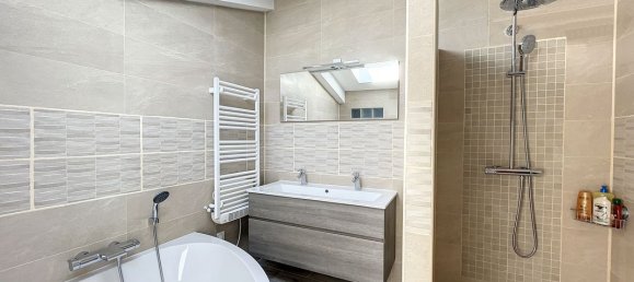 7 bedrooms Villa in Morieres-les-Avignon, France No. 343932 3