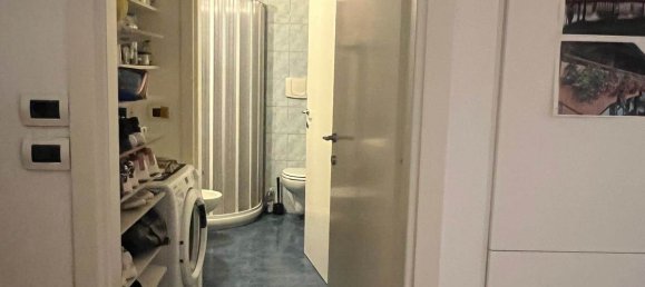 Estudio en Como, Italy No. 319628 10