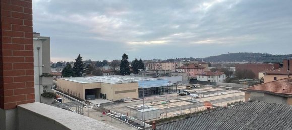 Estudio en Como, Italy No. 319628 7