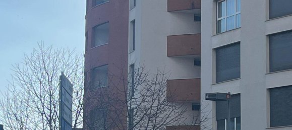 Estudio en Como, Italy No. 319628 14