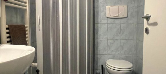 Estudio en Como, Italy No. 319628 11