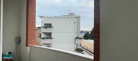 Estudio en Como, Italy No. 319628 6