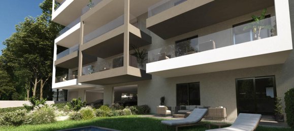 Propiedad de 3 dormitorios en Elliniko, Greece No. 52160 4